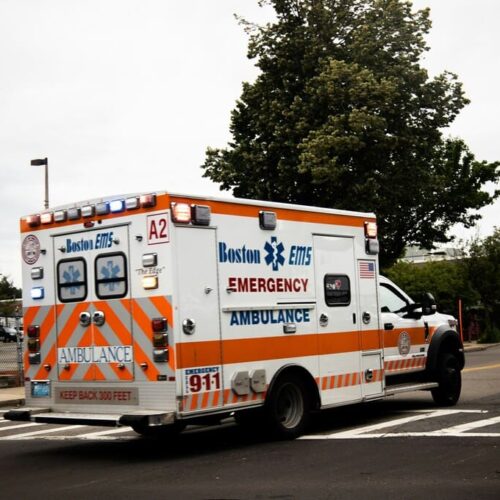 Asignación eficiente de ambulancias con software avanzado